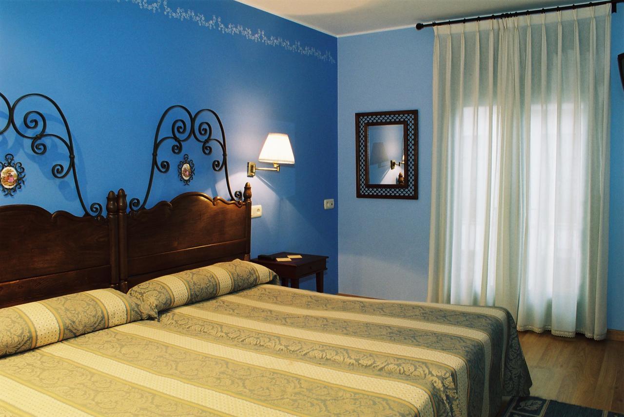 Hotel Conventin Villaviciosa  Esterno foto